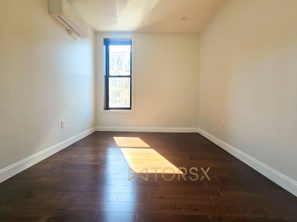 1 Kingston Avenue - Photo 10