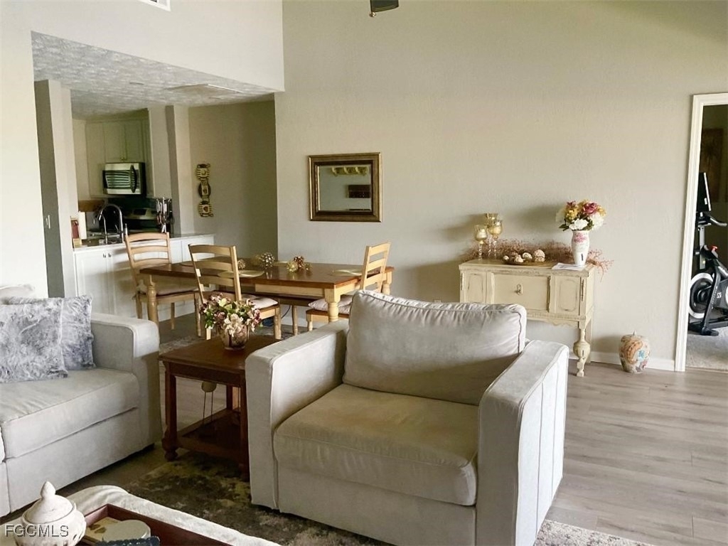 3708 Se 12th Avenue - Photo 10