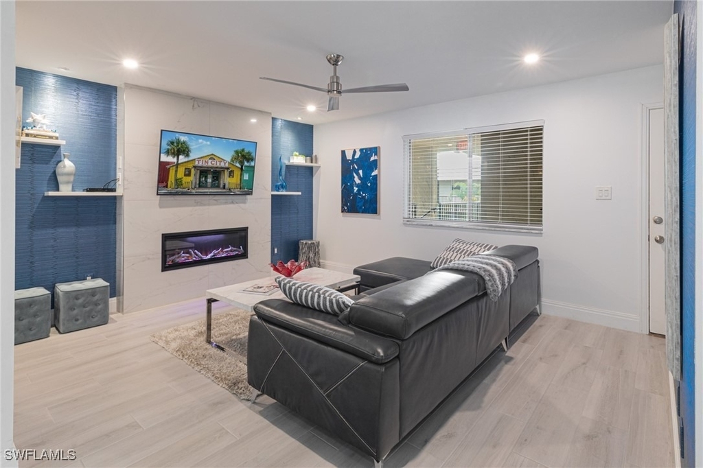 788 Park Shore Drive - Photo 19