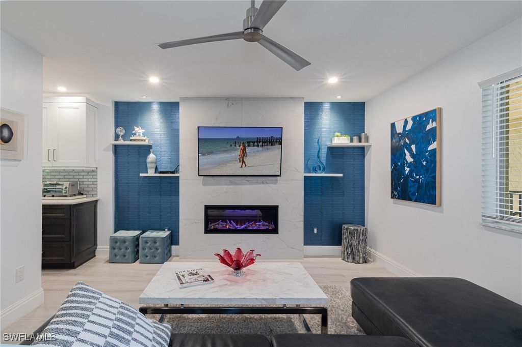 788 Park Shore Drive - Photo 4