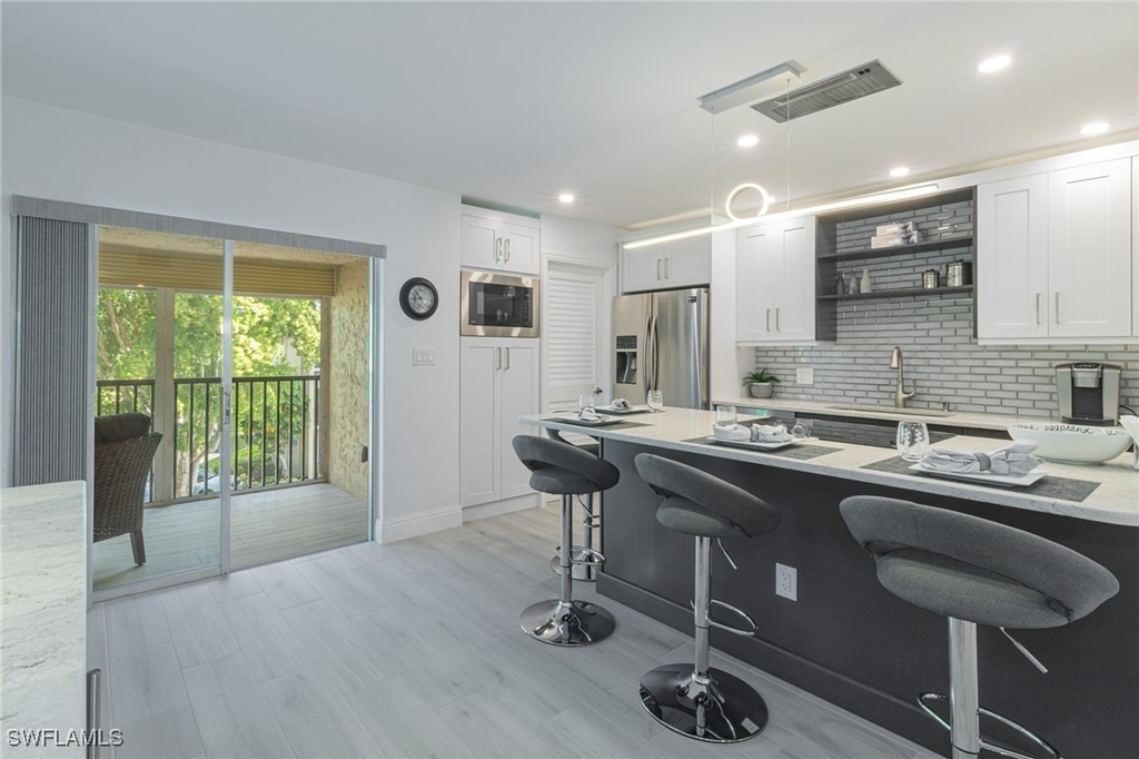 788 Park Shore Drive - Photo 5