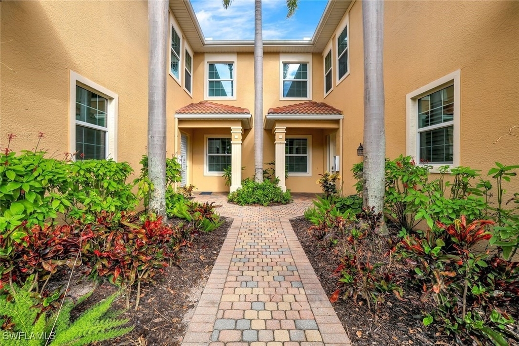 6029 Trophy Drive - Photo 0