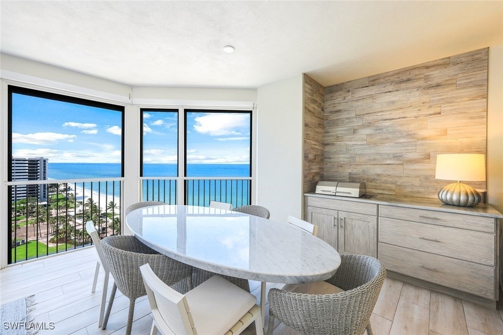 4051 Gulf Shore Boulevard N - Photo 11