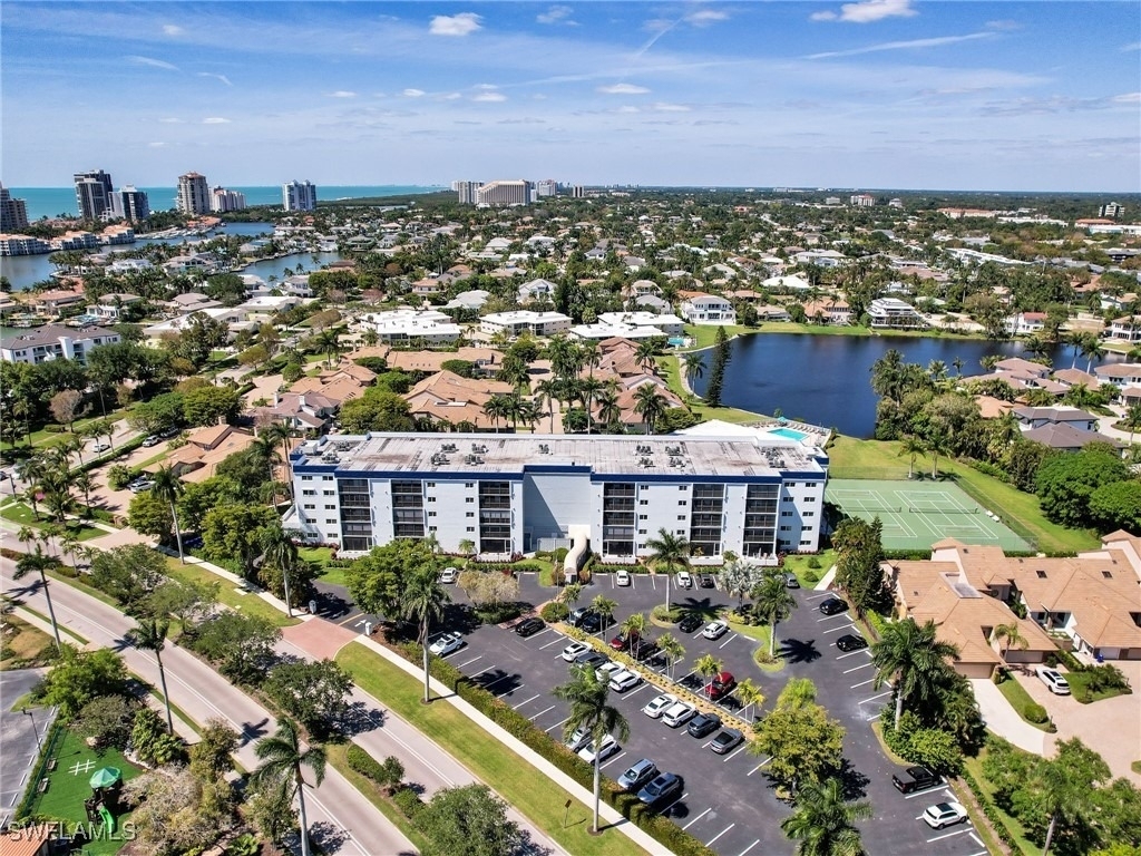 555 Park Shore Drive - Photo 0