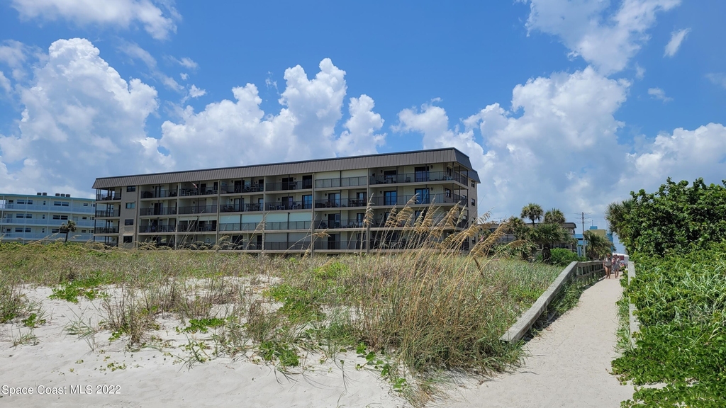 4100 Ocean Beach Boulevard - Photo 4