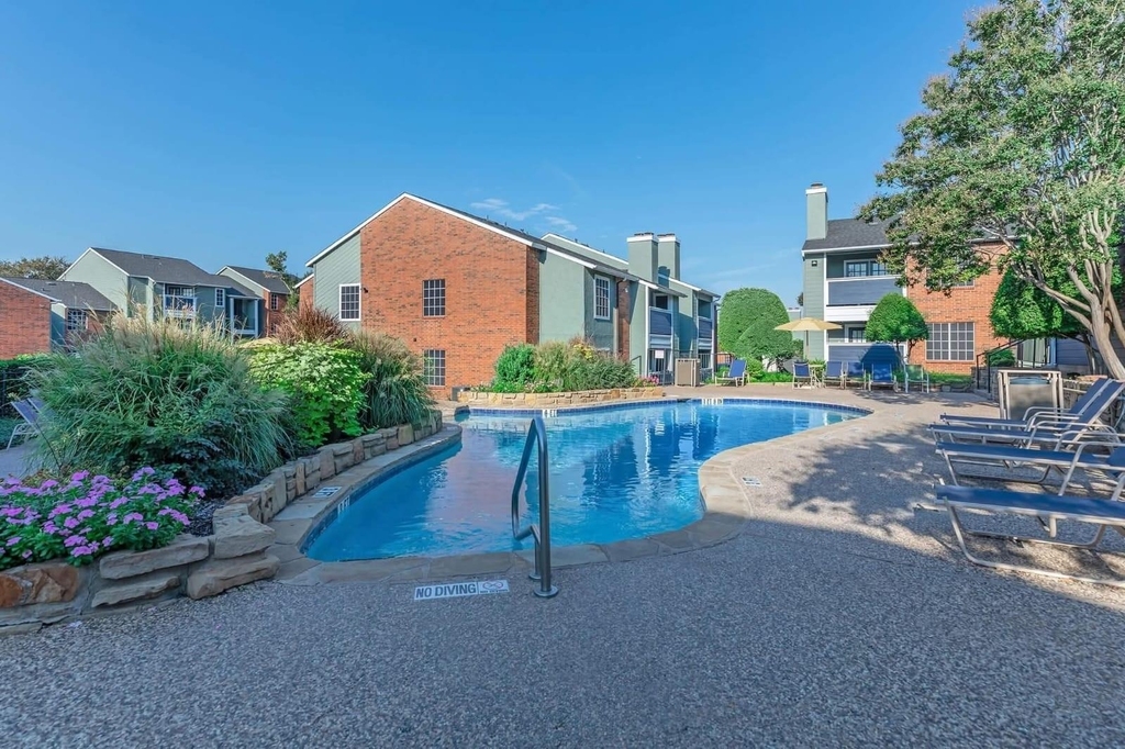 3737 Timberglen Road - Photo 18