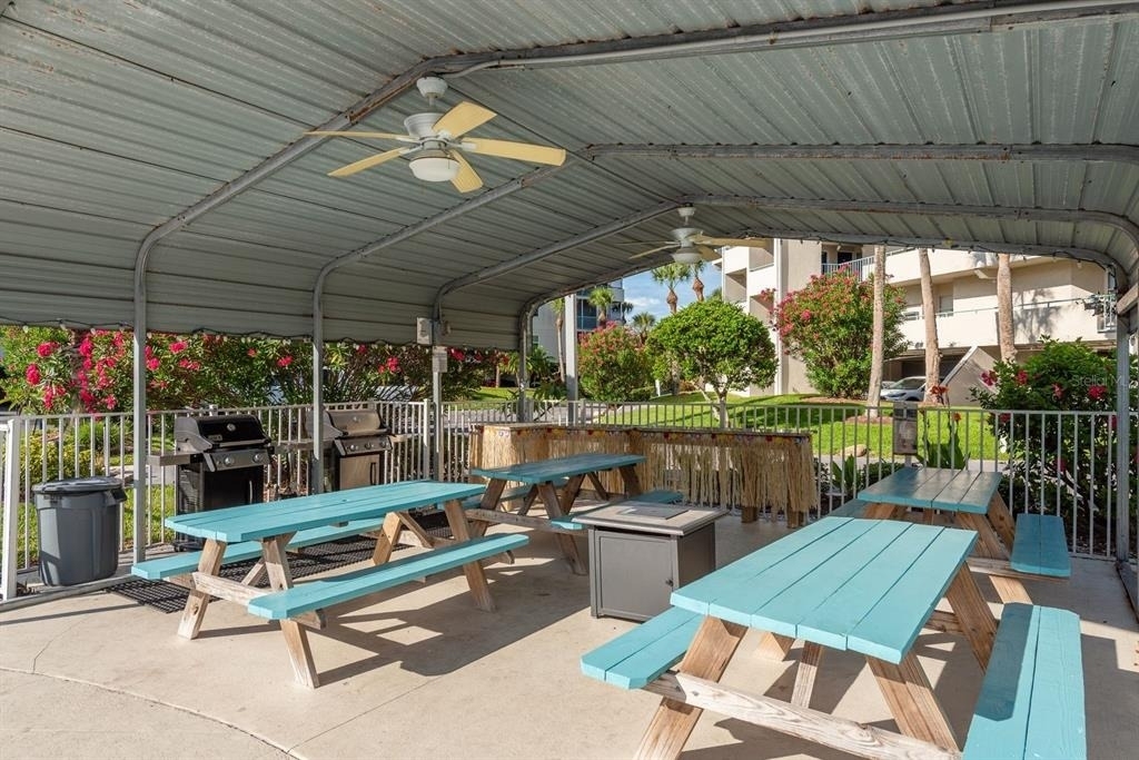 5557 Sea Forest Drive - Photo 45