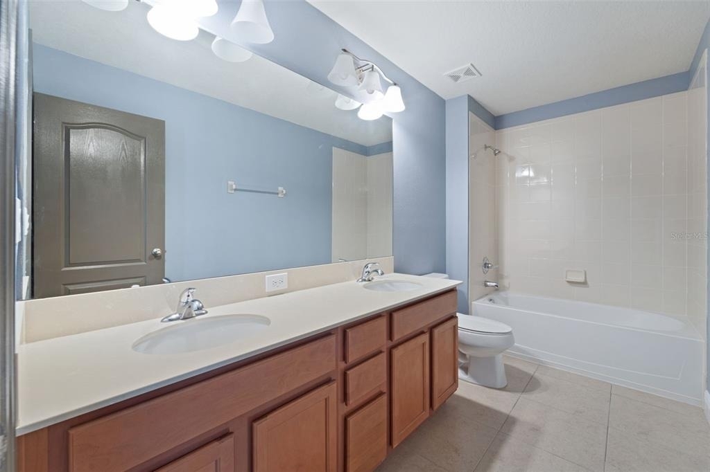 11006 Tahiti Isle Lane - Photo 29