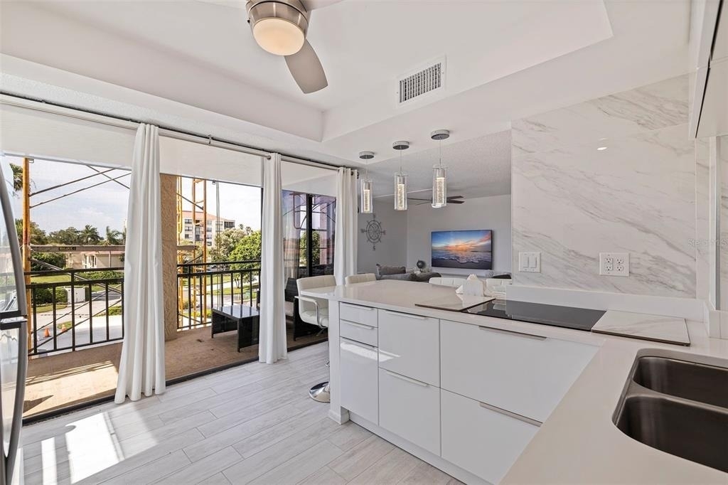 6145 Sun Boulevard - Photo 17