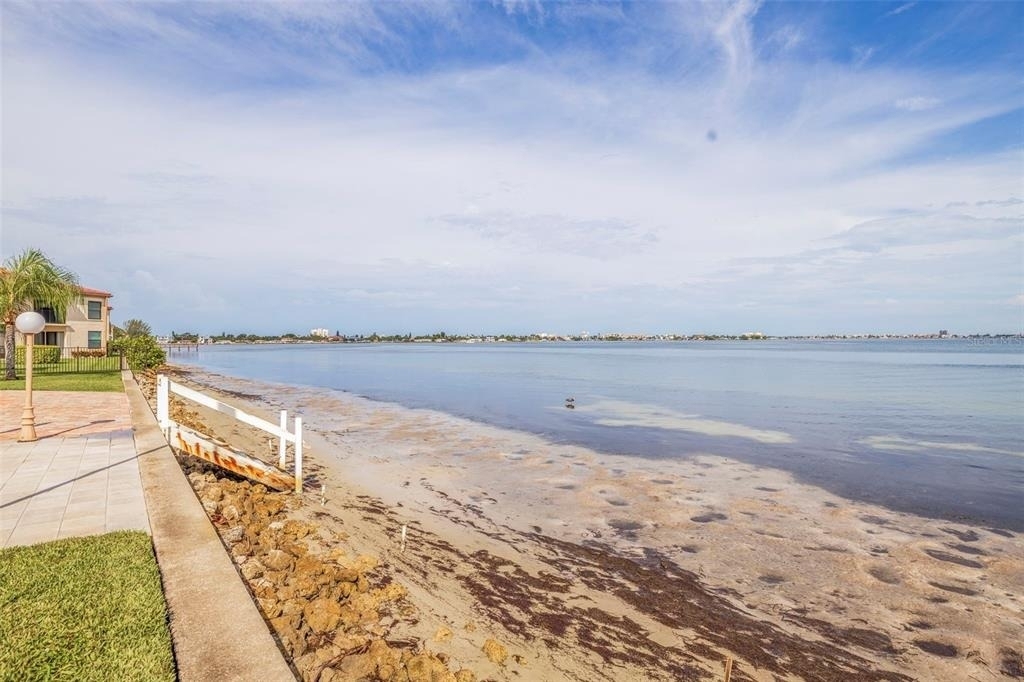 6145 Sun Boulevard - Photo 33