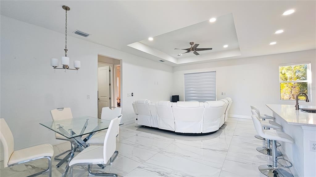 1503 W 17th Street - Photo 5