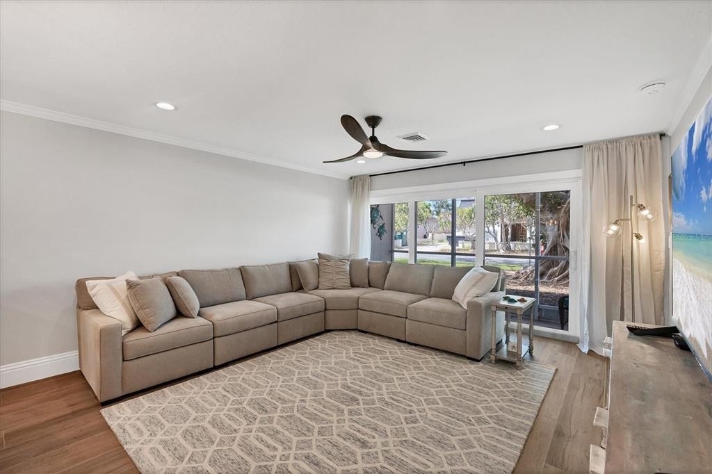 500 S Washington Drive - Photo 1