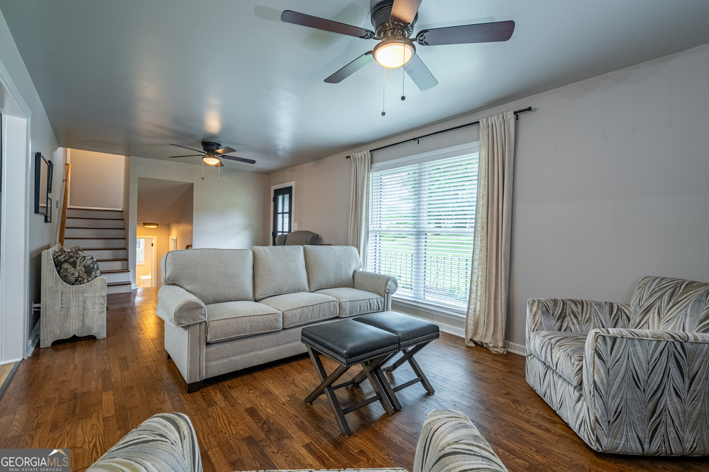 236 Pioneer Trail - Photo 7