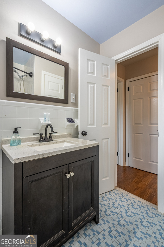 236 Pioneer Trail - Photo 19