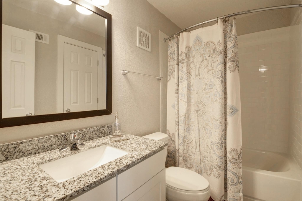 8787 Hammerly Blvd - Photo 6