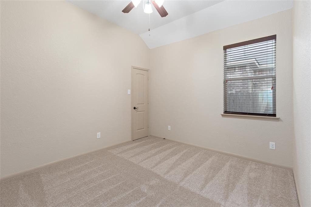 2886 Aurelia Lane - Photo 26