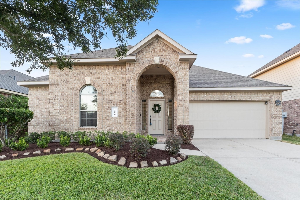 2886 Aurelia Lane - Photo 0