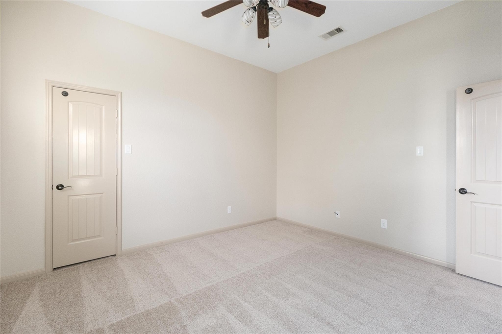 2886 Aurelia Lane - Photo 4