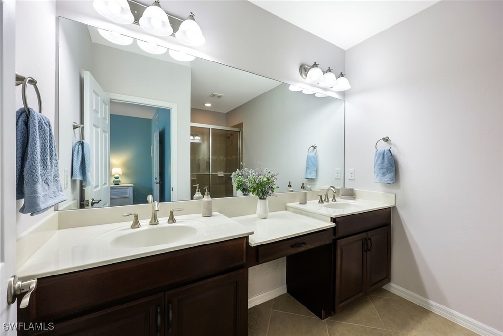 23550 Alamanda Drive - Photo 7