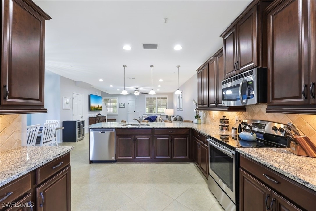23550 Alamanda Drive - Photo 4