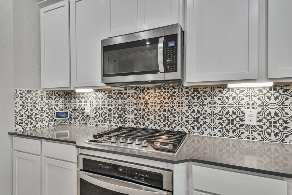 14226 Lake Lodge Drive - Photo 5