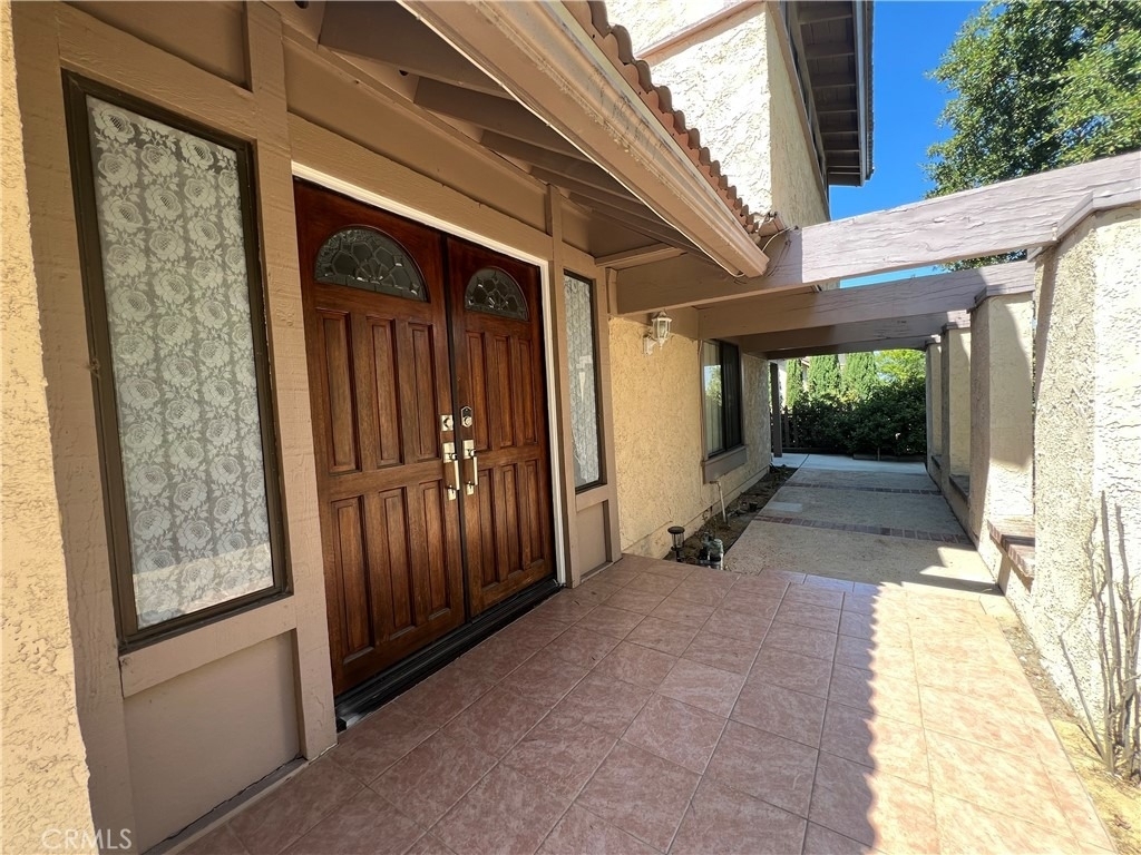 20524 Summertown Street - Photo 1