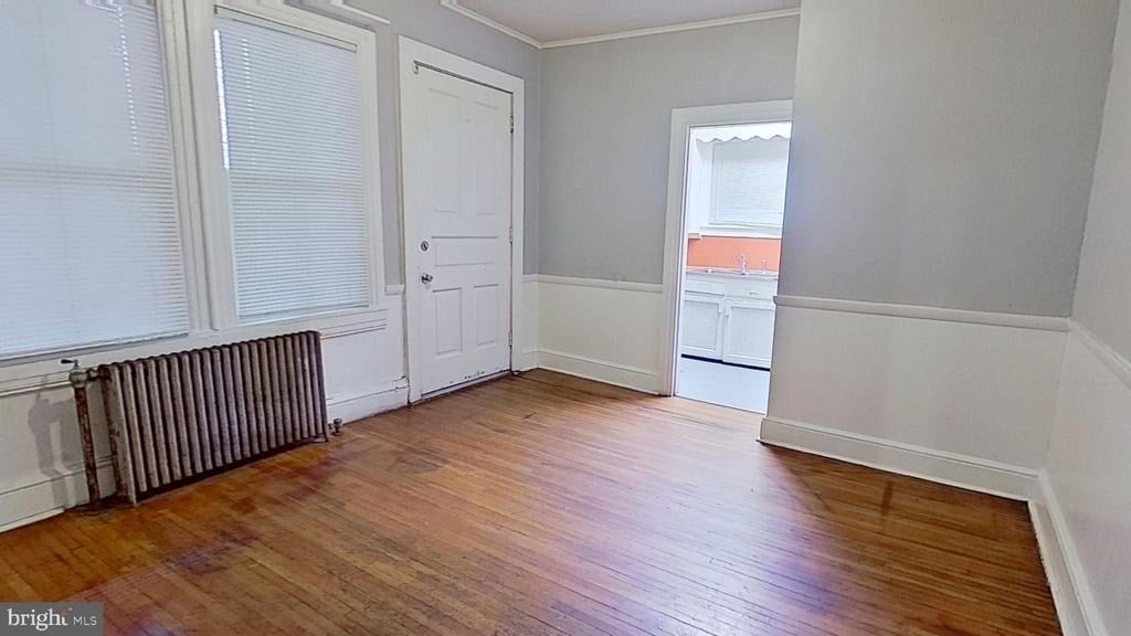 334 N Beaver Street - Photo 2