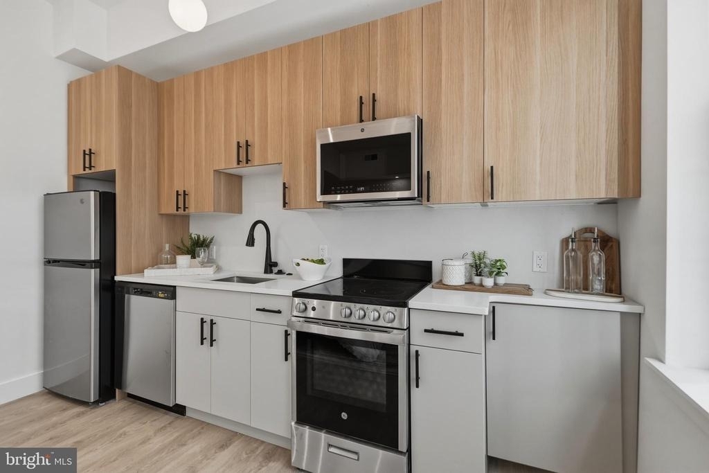 326 N 12th Street - Photo 11