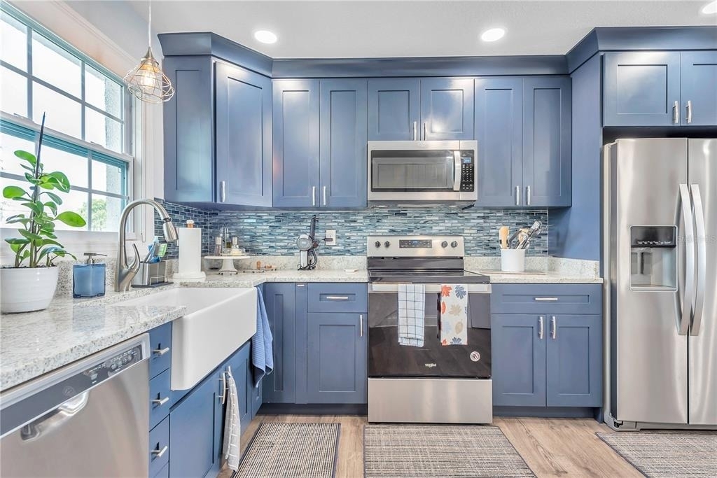 5172 Coquina Key Drive Se - Photo 4