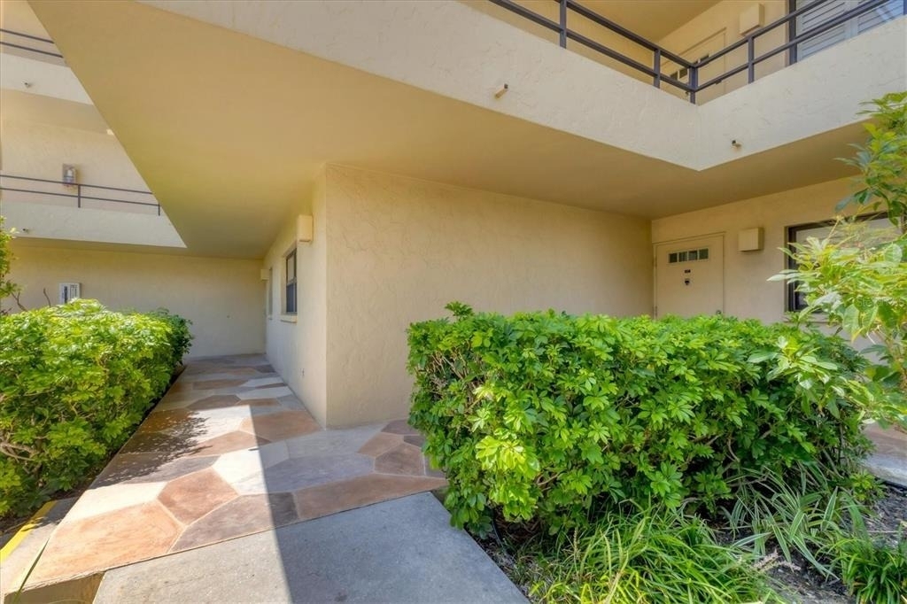 8776 Midnight Pass Road - Photo 31