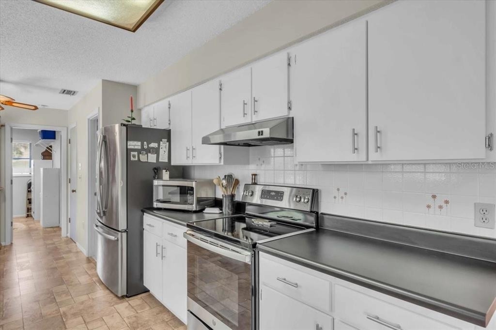 331 Burke Road - Photo 10