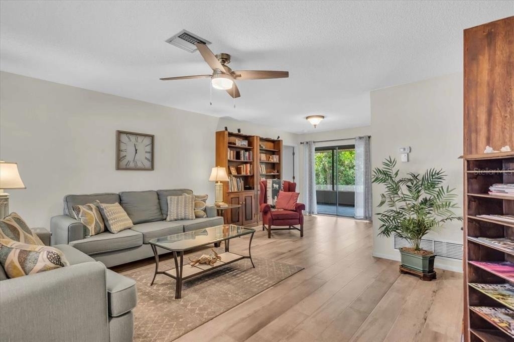 331 Burke Road - Photo 4