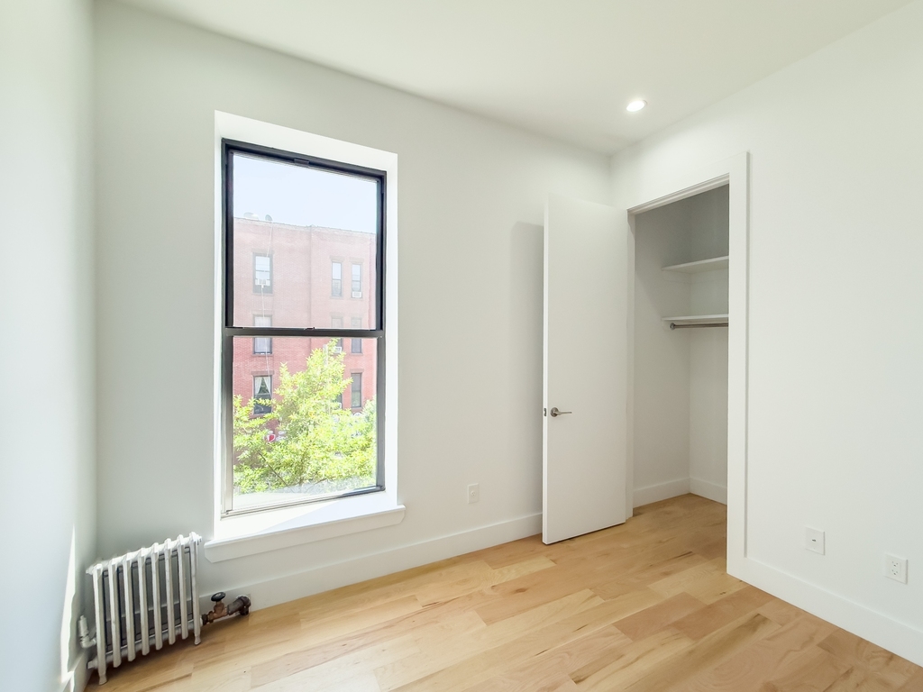 1047 Bedford Avenue - Photo 9