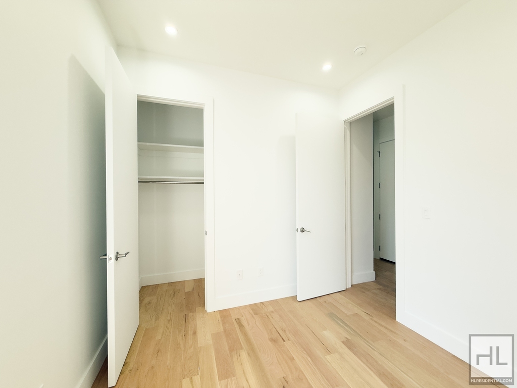 1047 Bedford Avenue - Photo 12