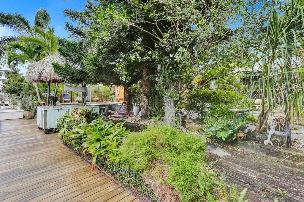 1613 Sw 5th Court - Photo 22