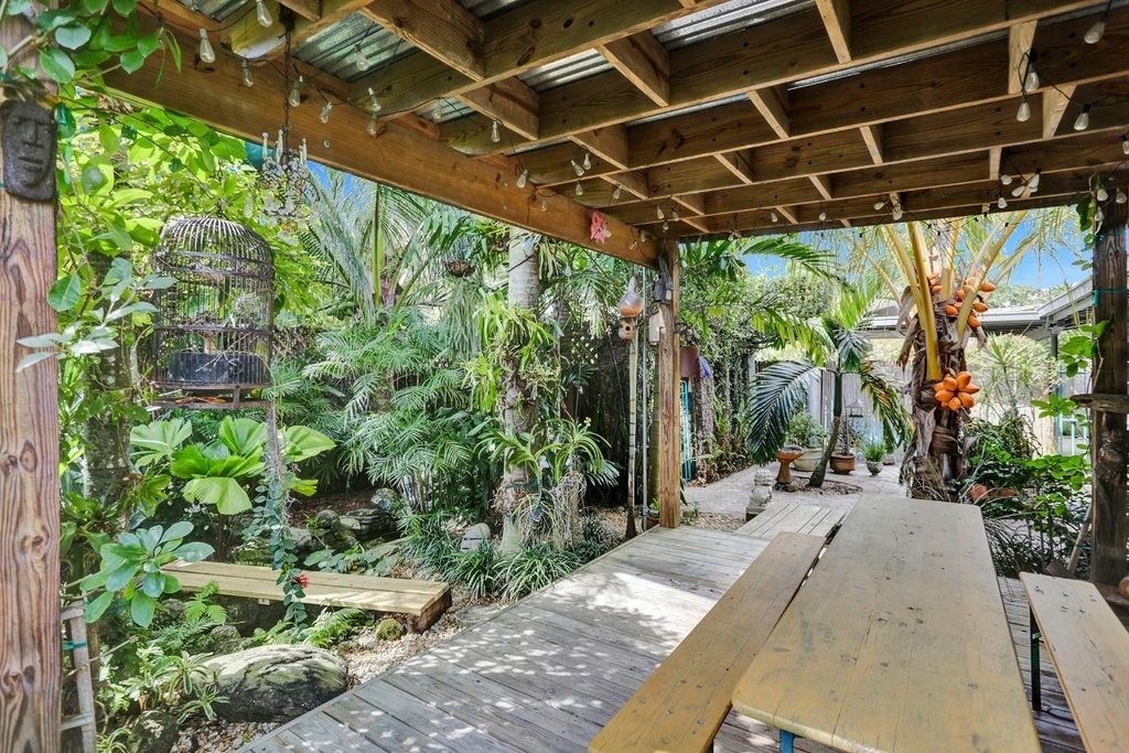 1613 Sw 5th Court - Photo 15
