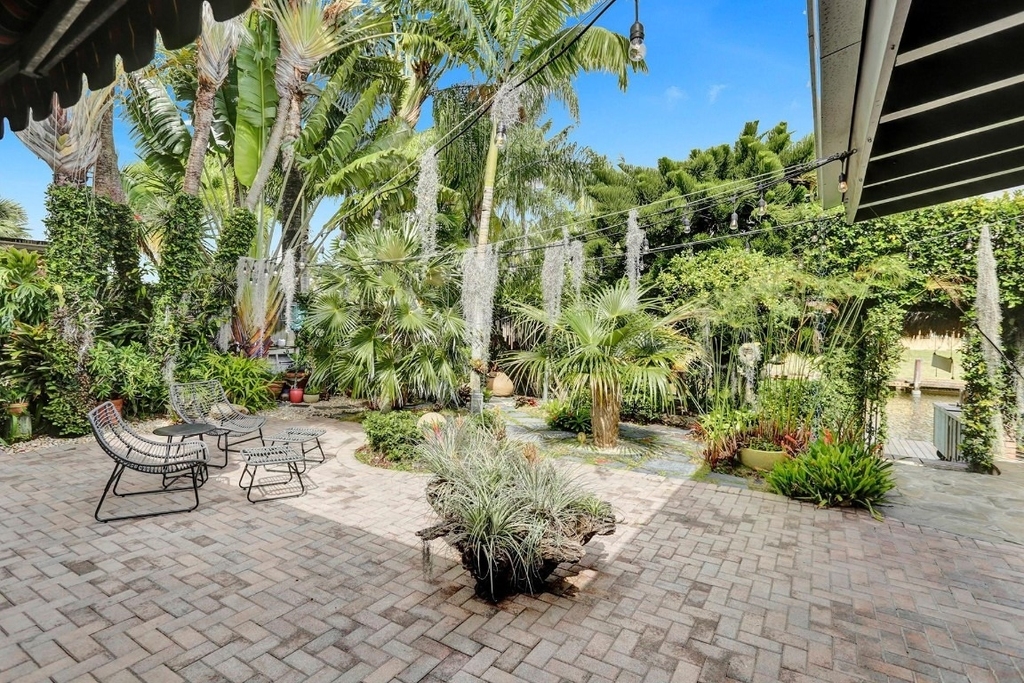 1613 Sw 5th Court - Photo 18