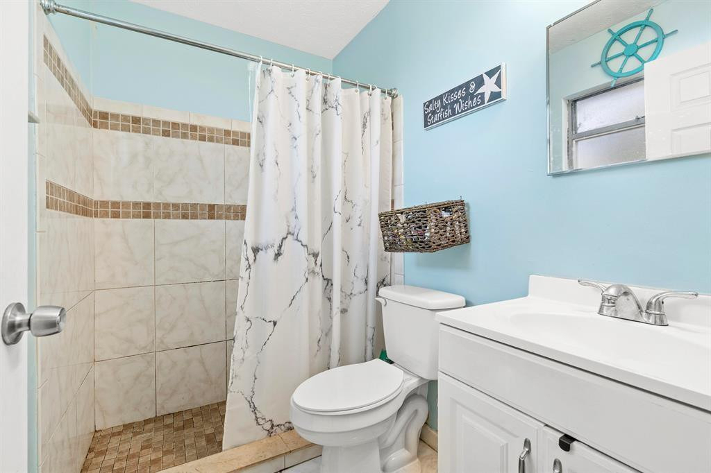 581 Nw Cornell Avenue - Photo 5