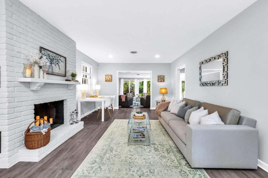 127 Miramar Way - Photo 4