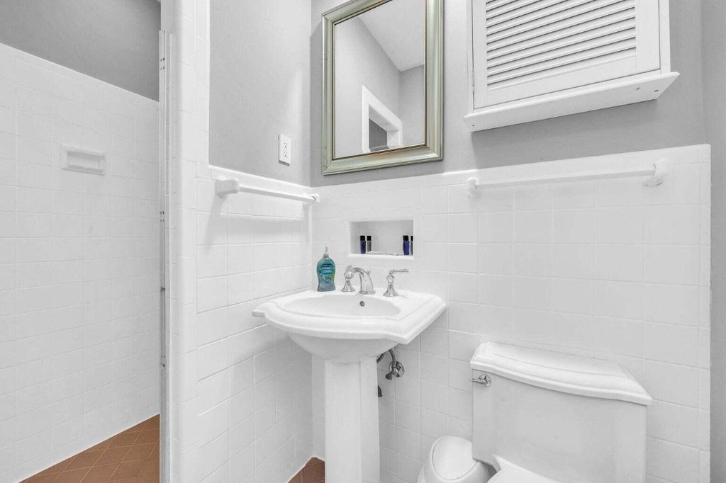 127 Miramar Way - Photo 17