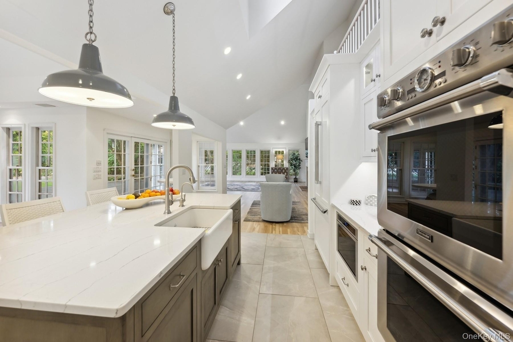 62 Beach Lane - Photo 3