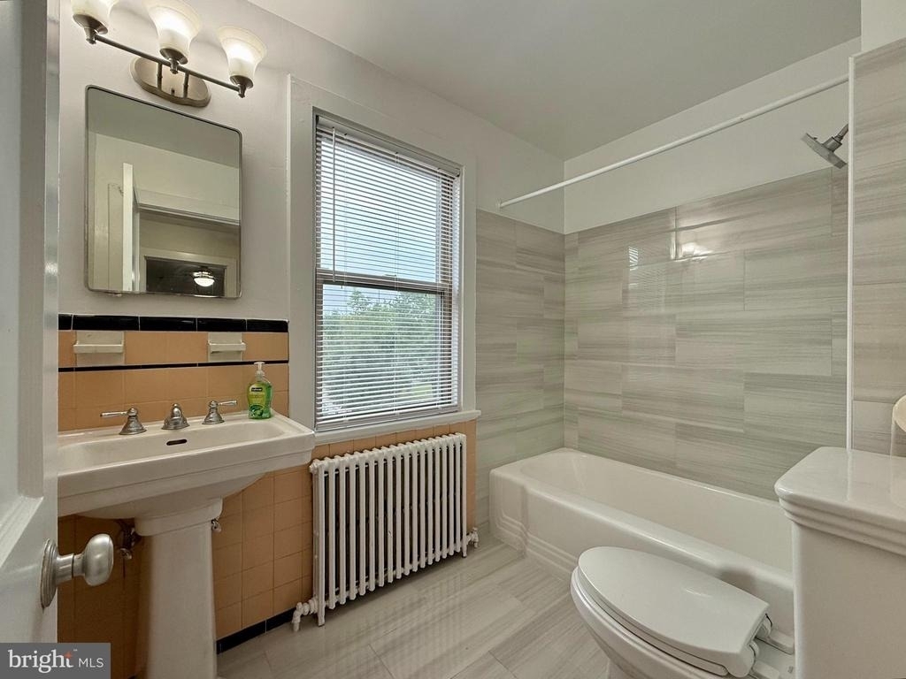 1400 Kenmore Avenue - Photo 8