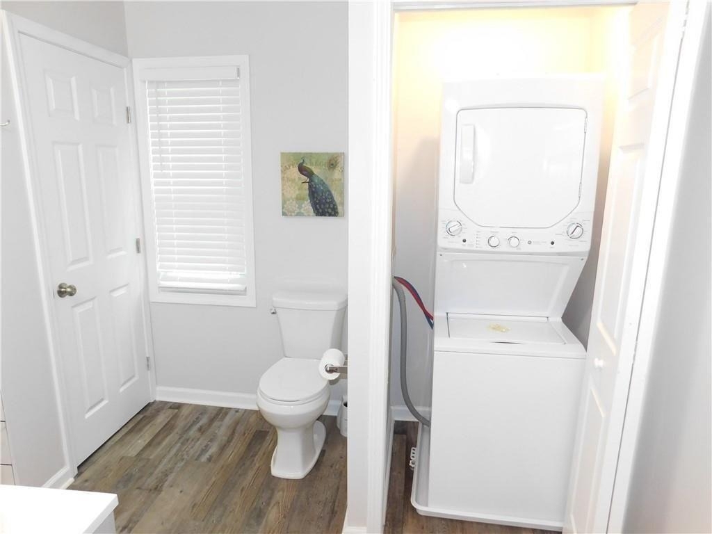213 Claire Drive Se - Photo 10