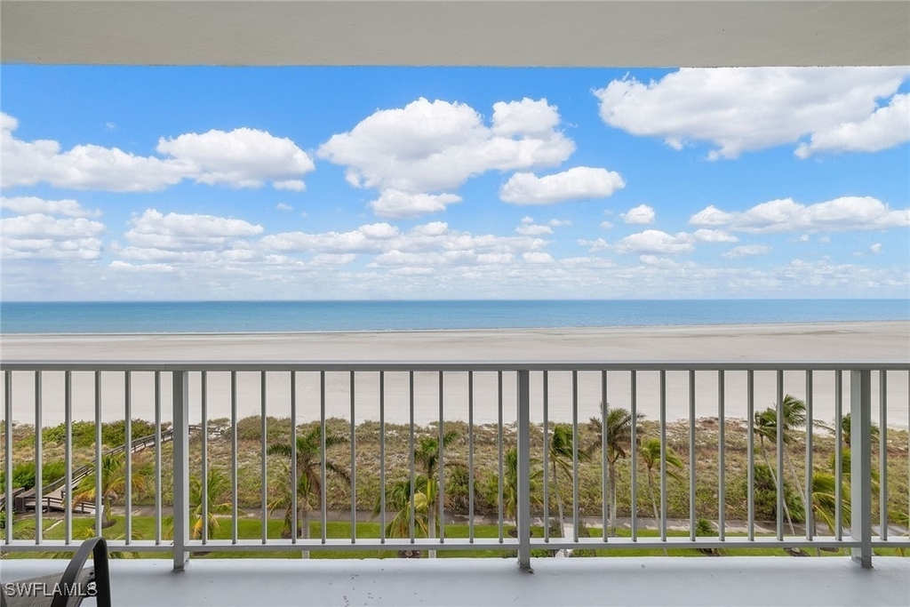 140 Seaview Court - Photo 16