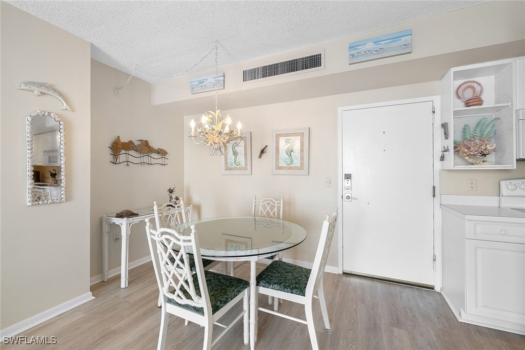 140 Seaview Court - Photo 8