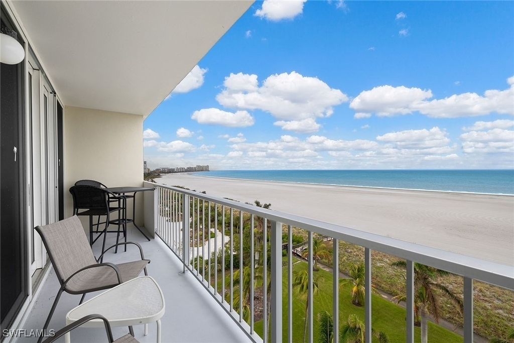 140 Seaview Court - Photo 17