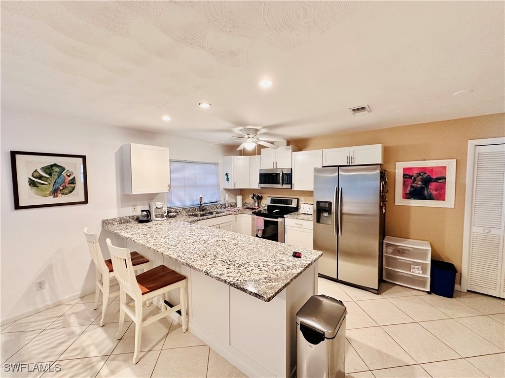 671 94th Avenue N - Photo 4