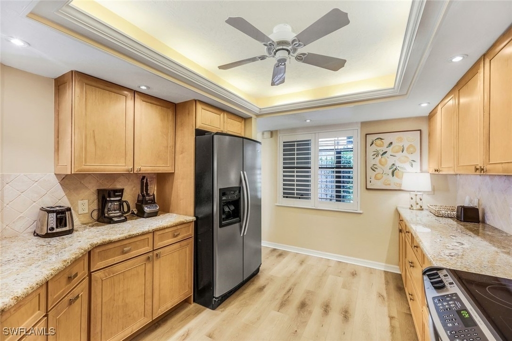 6515 Valen Way - Photo 3