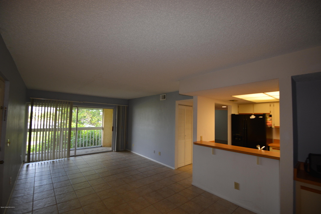 915 Sonesta Avenue Ne - Photo 1
