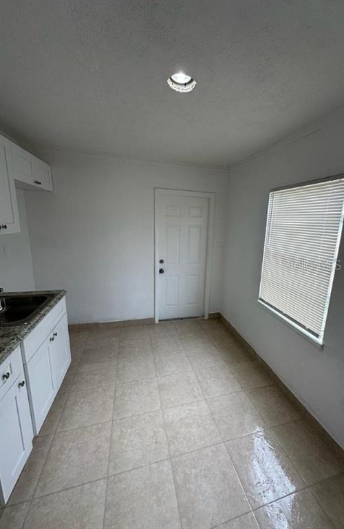 1238 Herschell Street - Photo 4